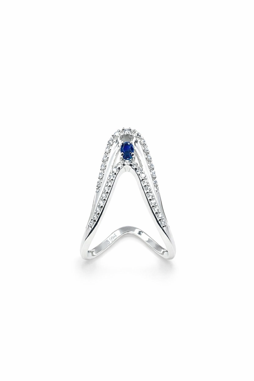 Nyra Vanki Ring