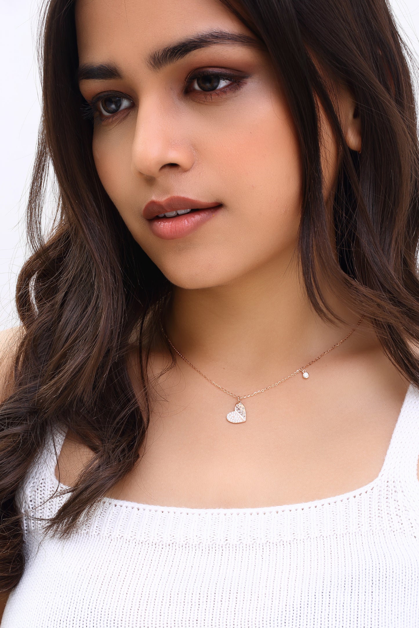 Serenade Heart Chain