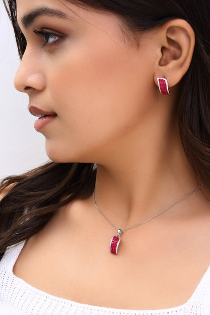 Scarlet Wave Chain Set