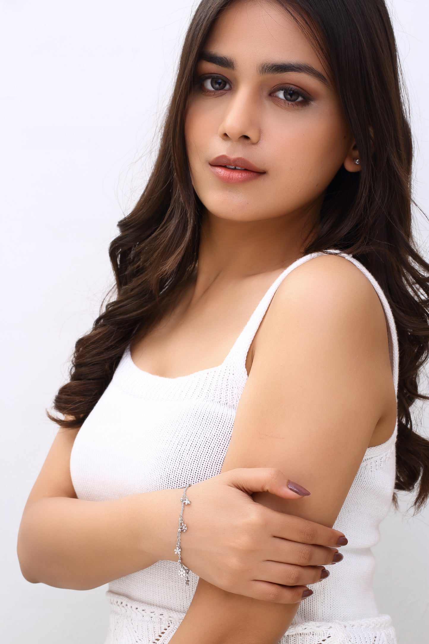 The Snowy Dazzle Bracelet