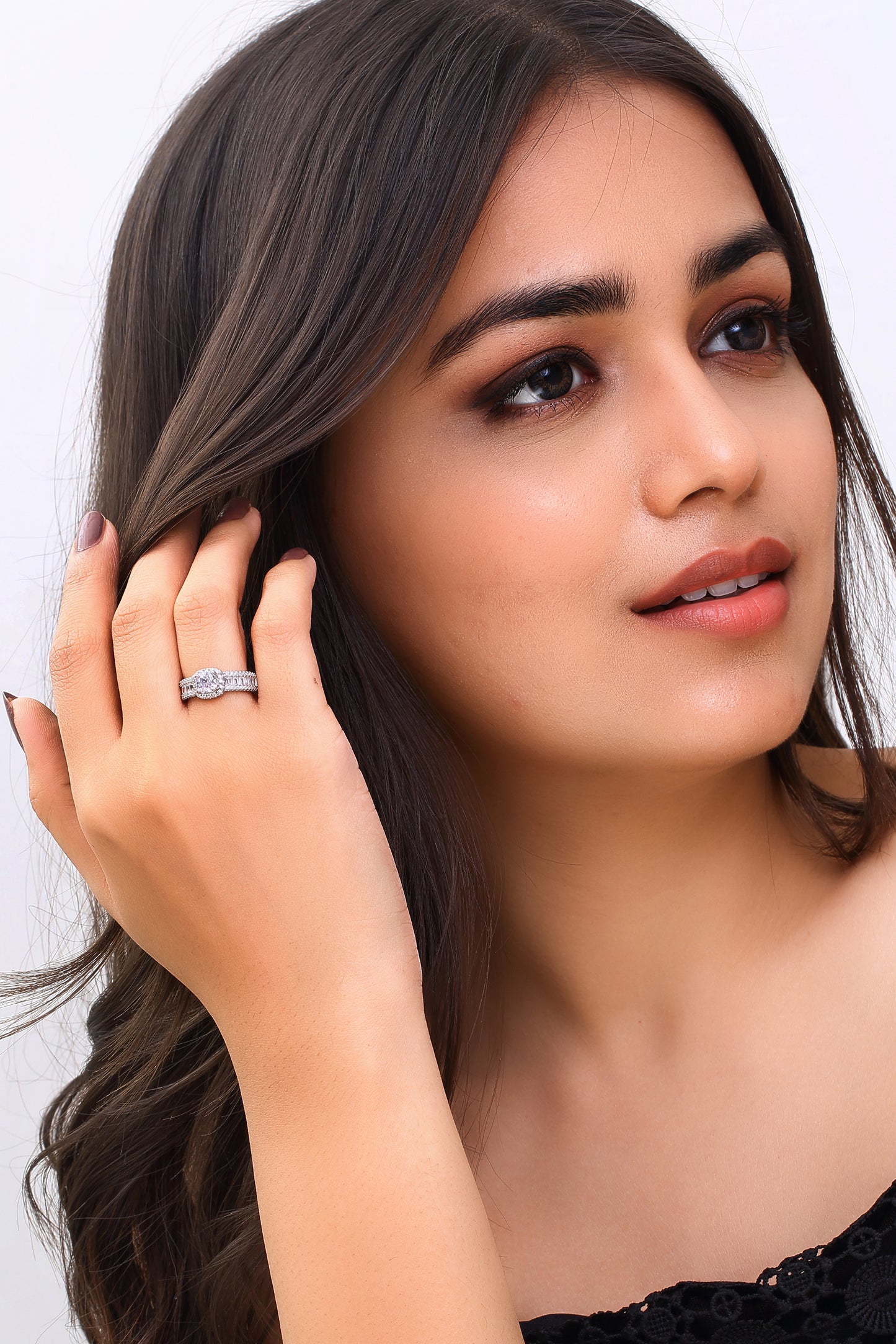 Crown Brillance Ring