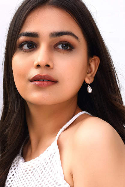 Twin-Point Pearl Drops