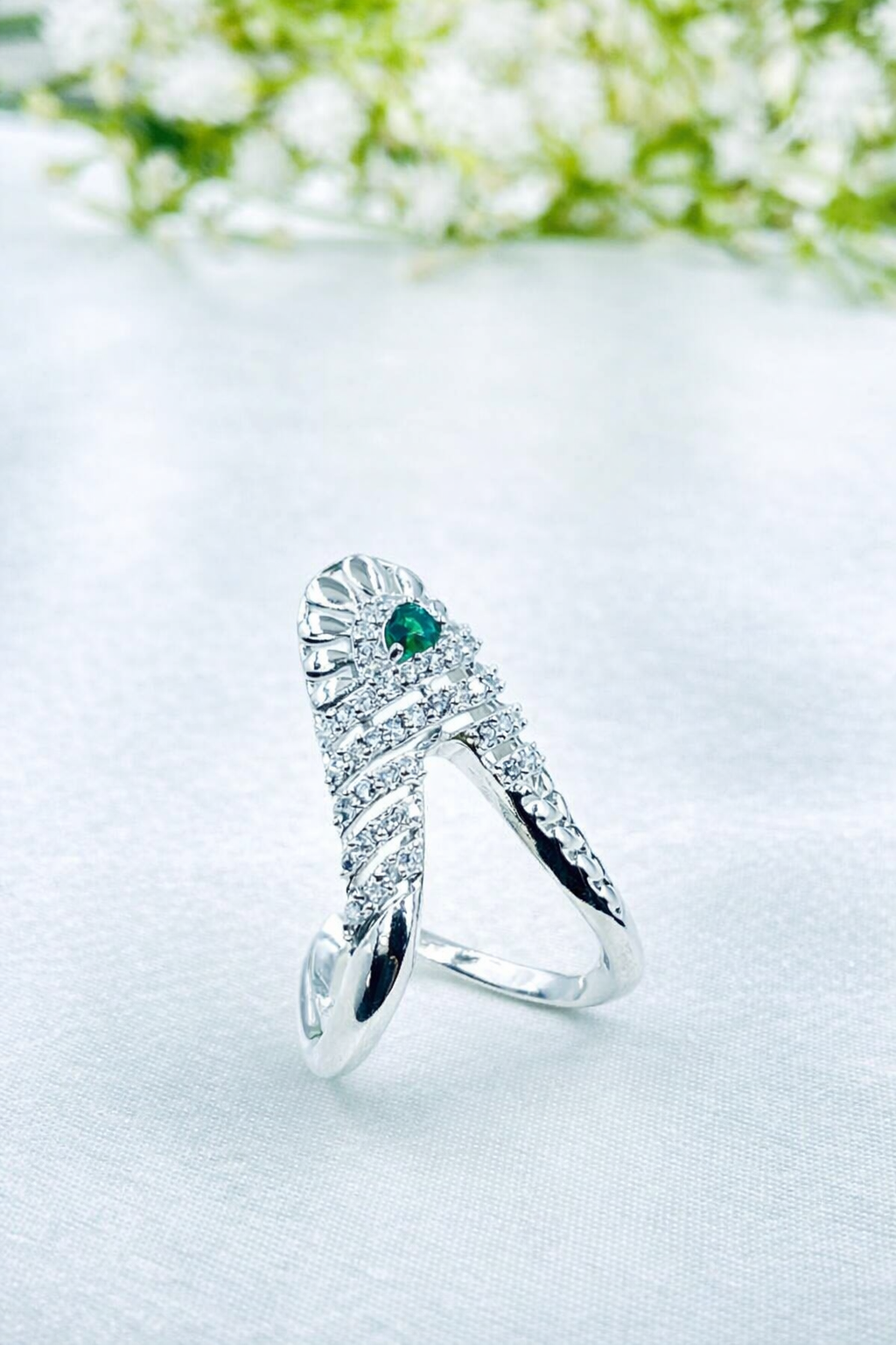 Emeria Vanki Ring