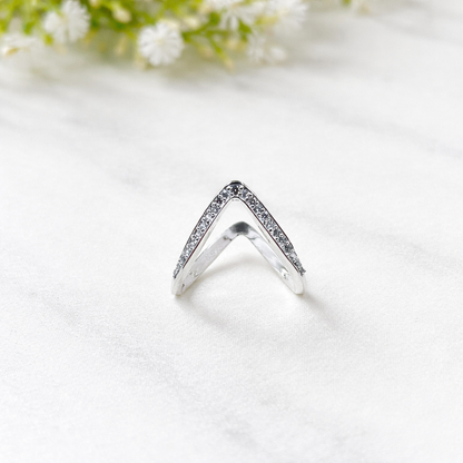 Noir Vanki Ring