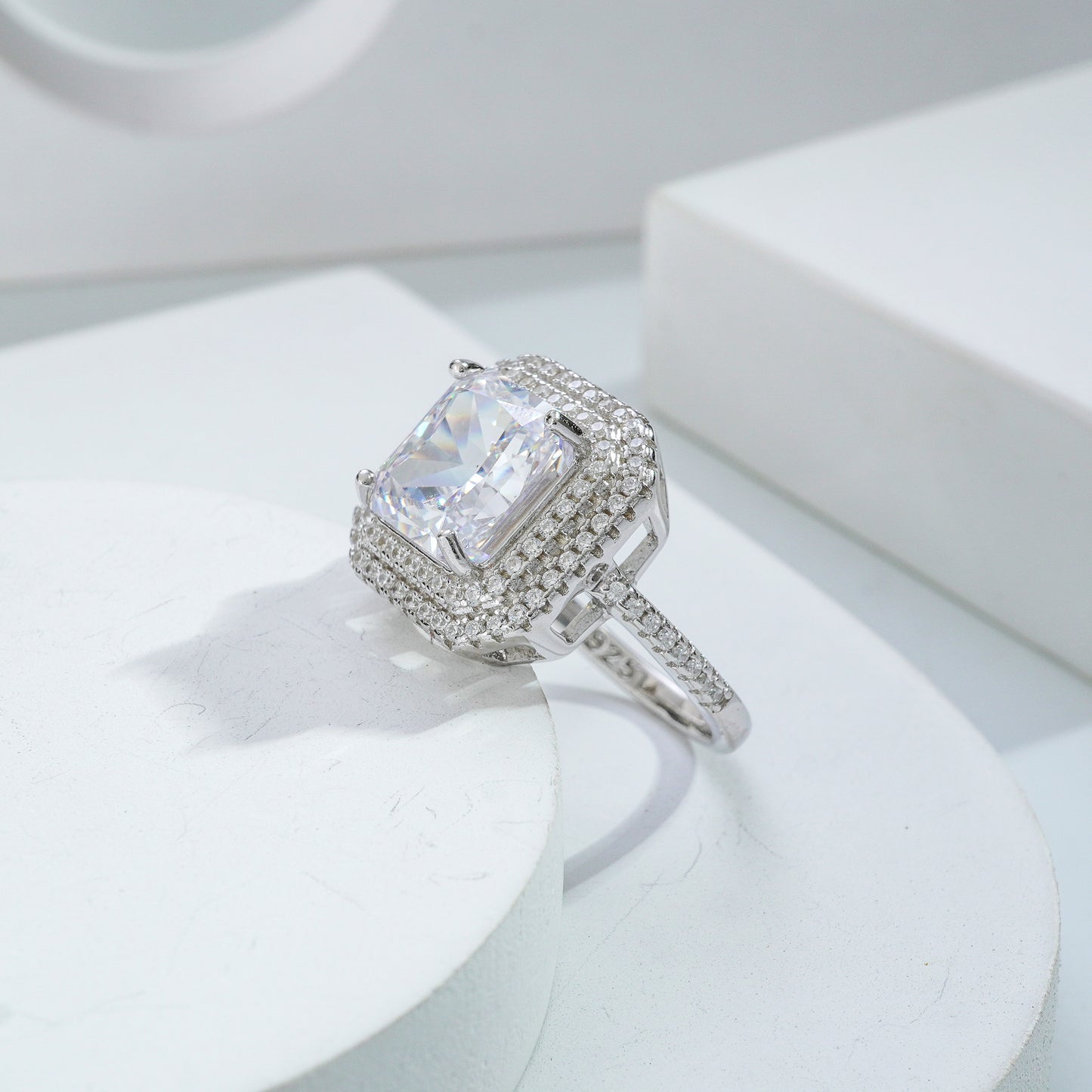 Square Radiance Ring