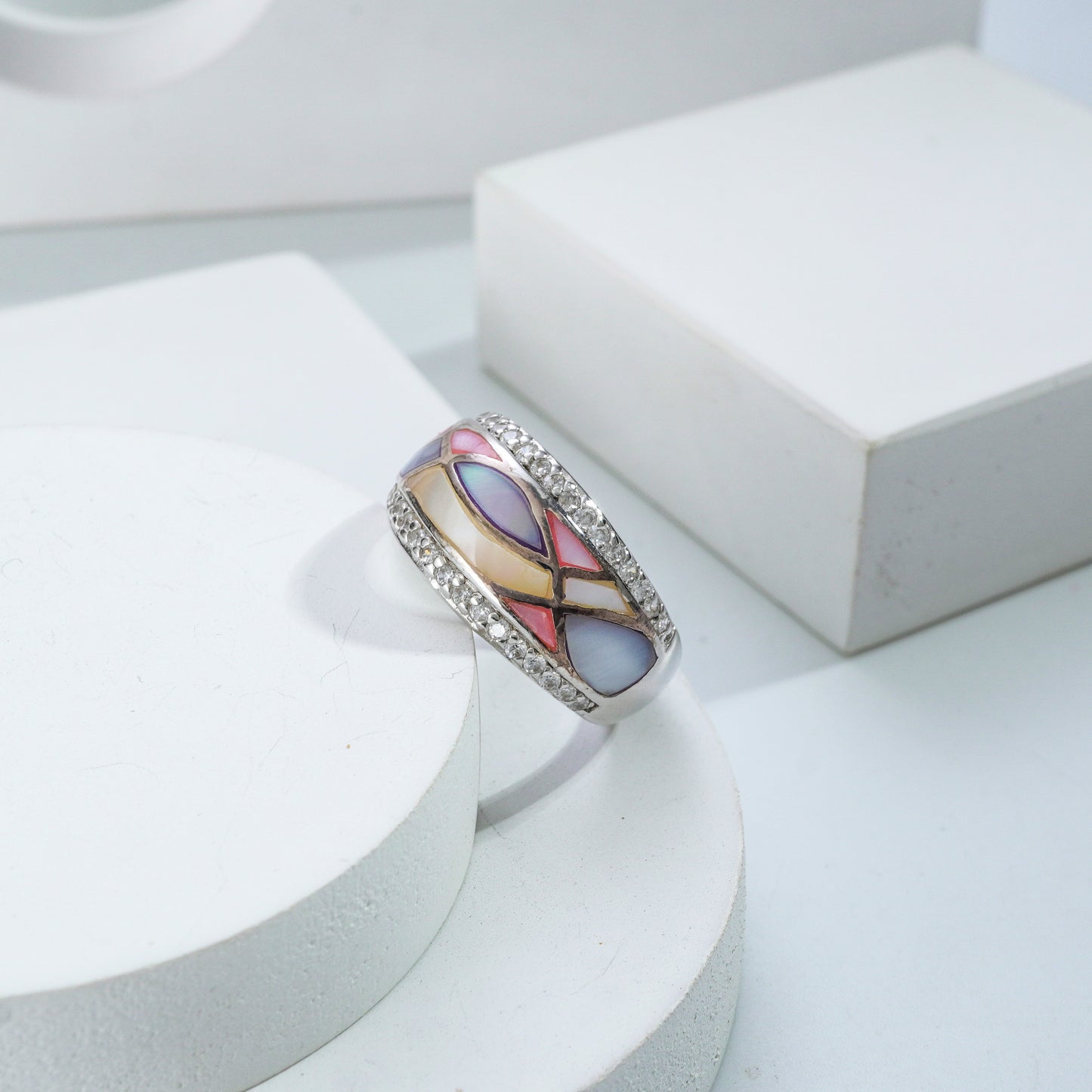 Mosaic Gleam Ring
